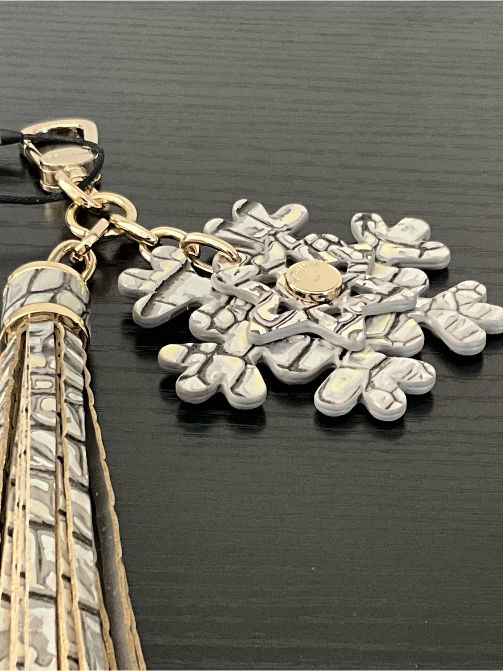 Brahmin Snowflake Tassel CHROME MELBOURNE 3-D Snowflake Purse Charm - Picture 4 of 7